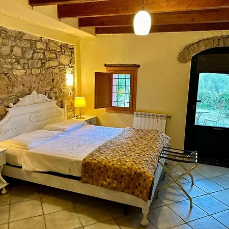 Apartamento With Big Garden Gazzelli