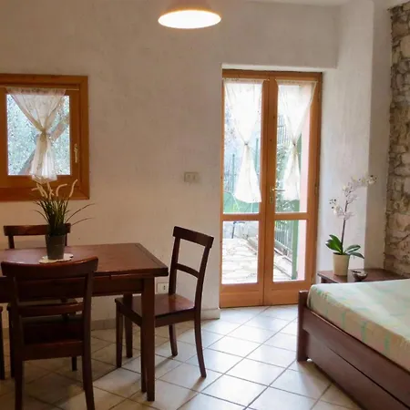 Appartamento With Big Garden